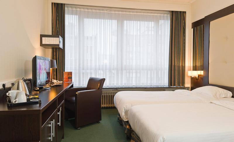 Hotel Plasky Schaerbeek Szoba fotó